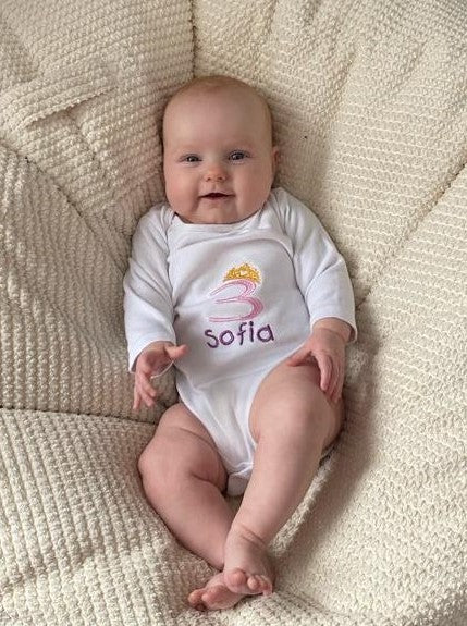 Personalised embroidered baby bodysuit